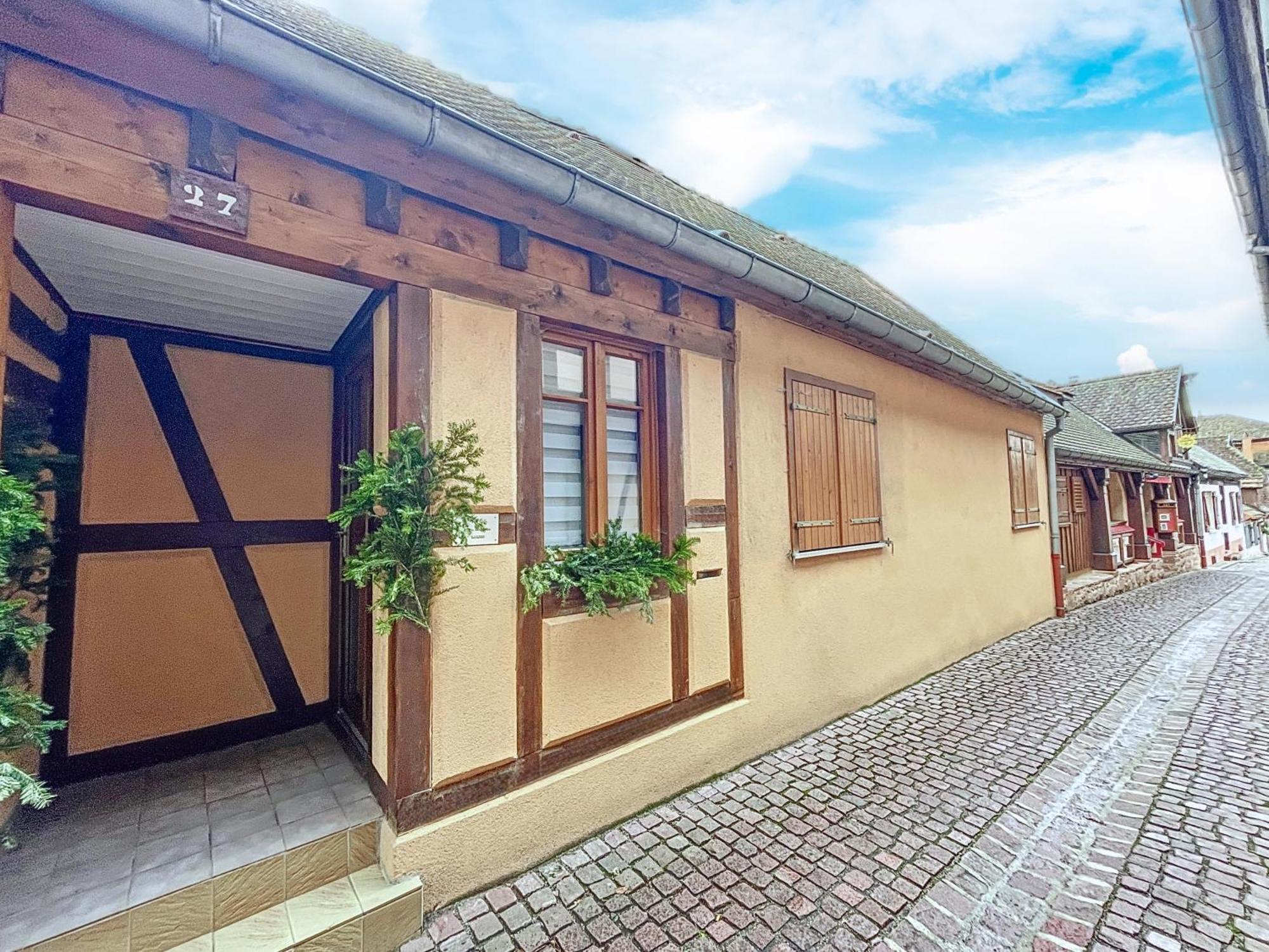 Aux Deux Tours Apartment Riquewihr Exterior photo